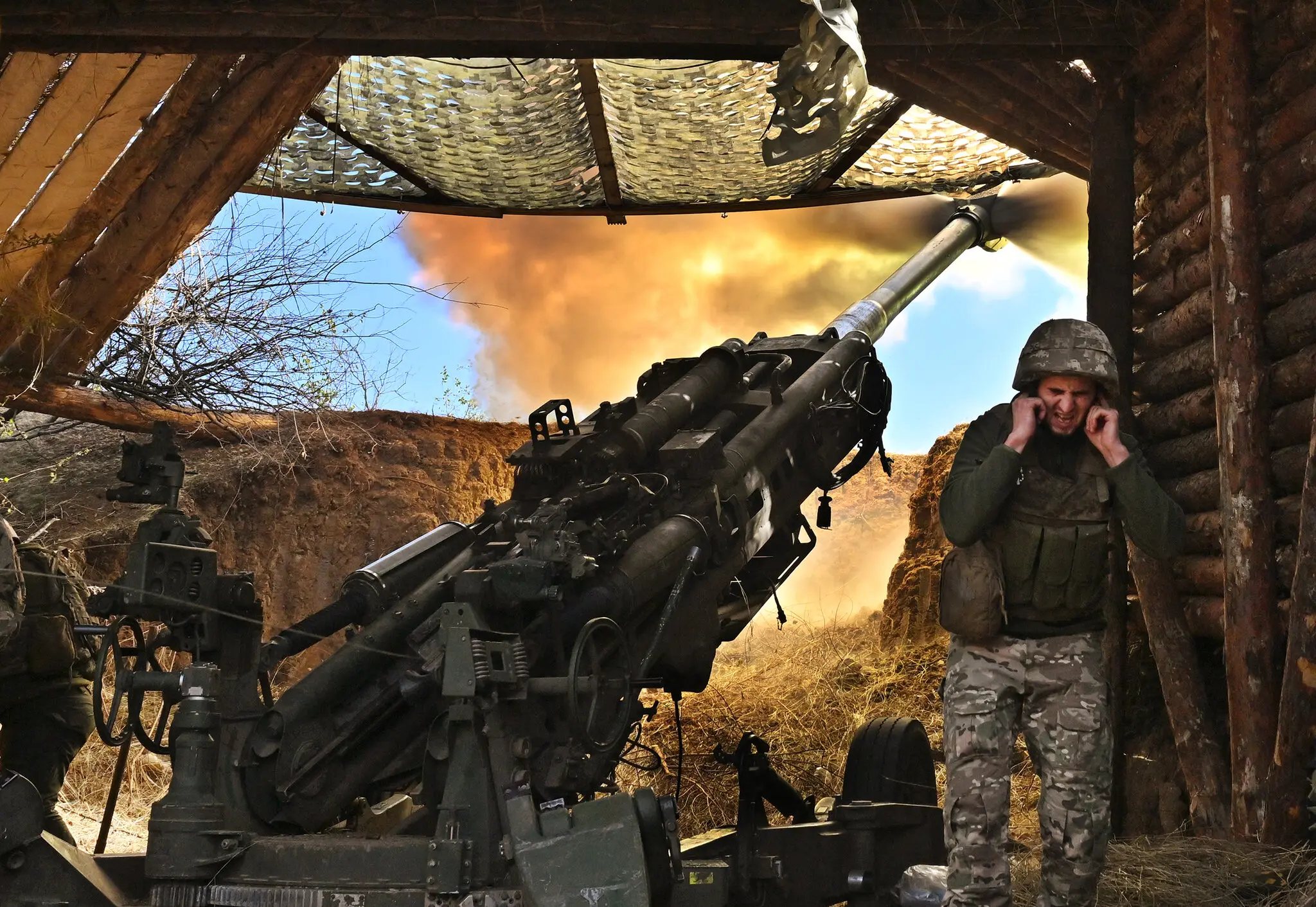 Українські артилерійські позиції іноді обстрілюють ворожі сили з допомогою безпілотників